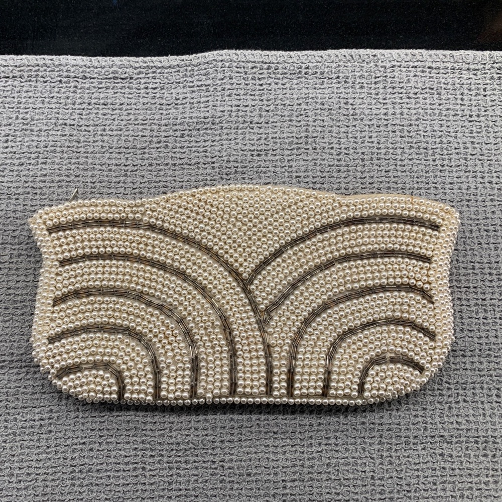 Vintage Faux Pearl Beaded Clutch